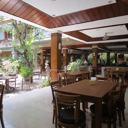 Swastika Guesthouse Sanur Exteriör bild
