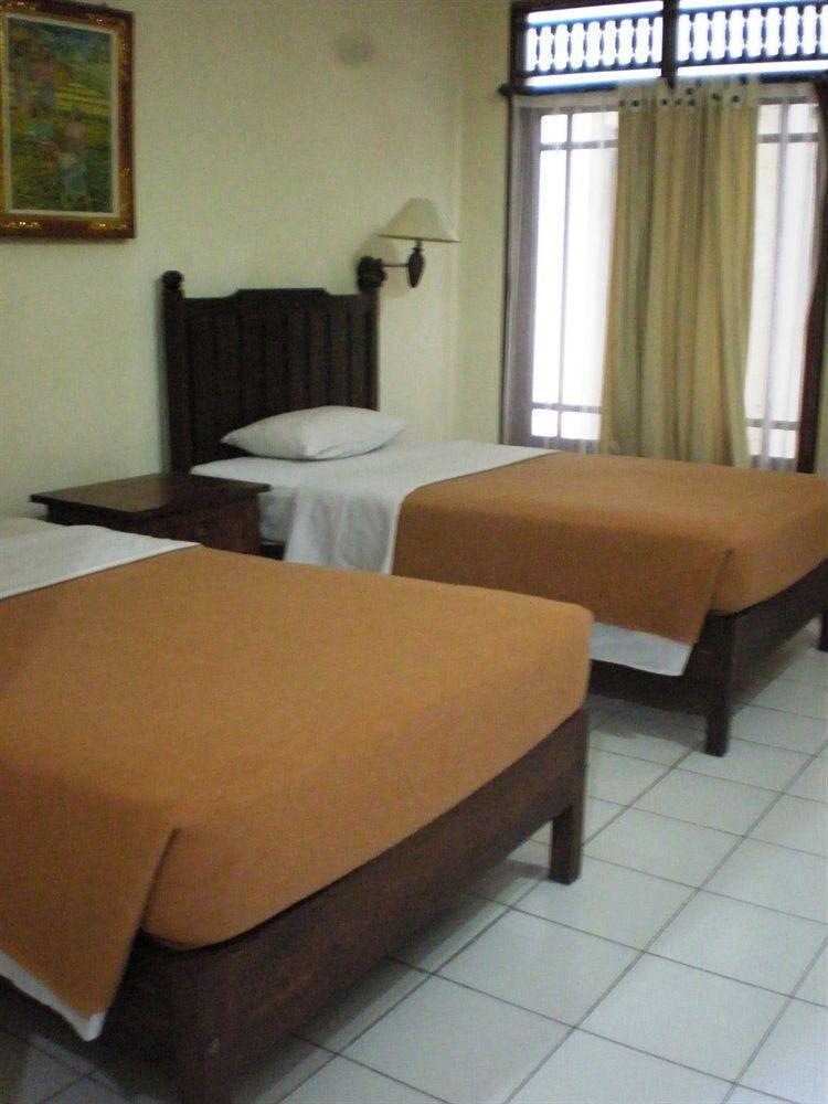 Swastika Guesthouse Sanur Exteriör bild