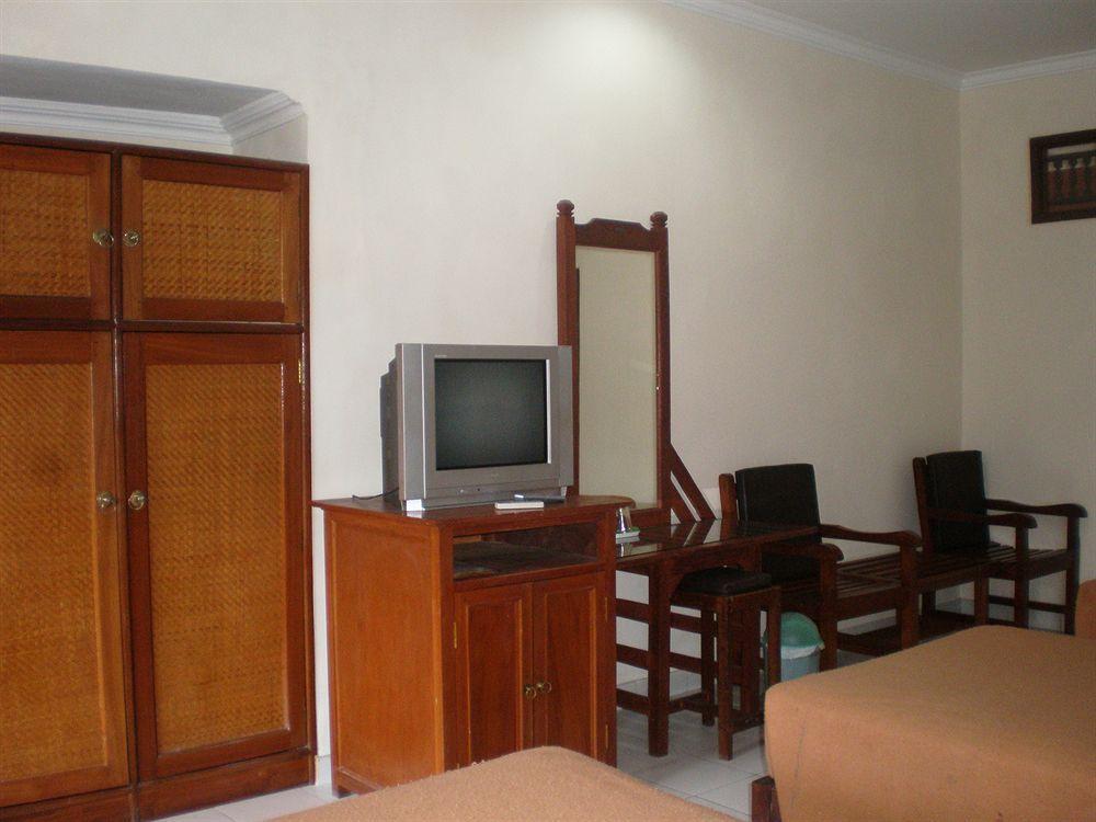 Swastika Guesthouse Sanur Exteriör bild