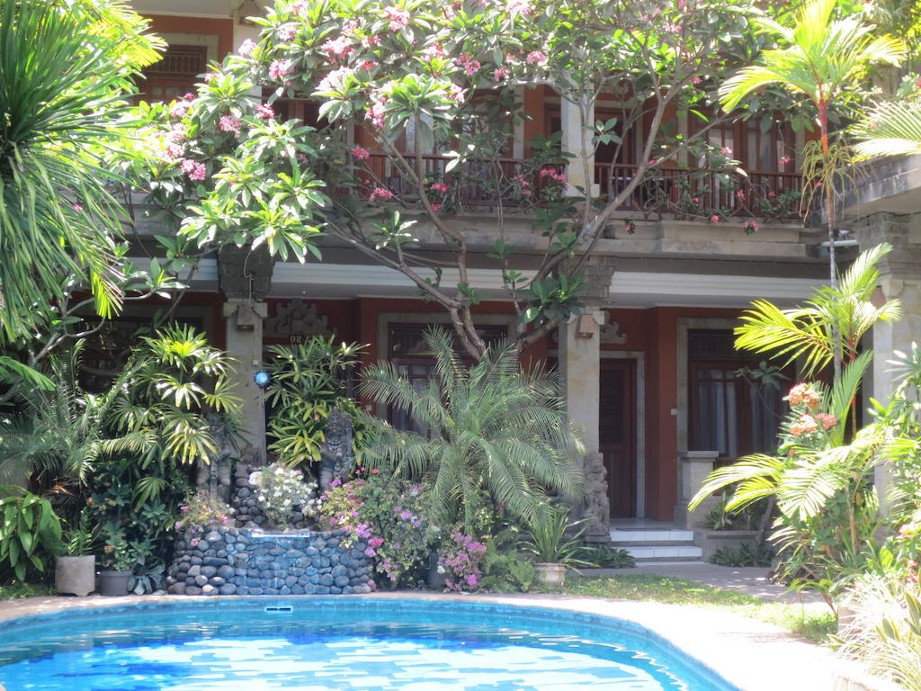 Swastika Guesthouse Sanur Exteriör bild