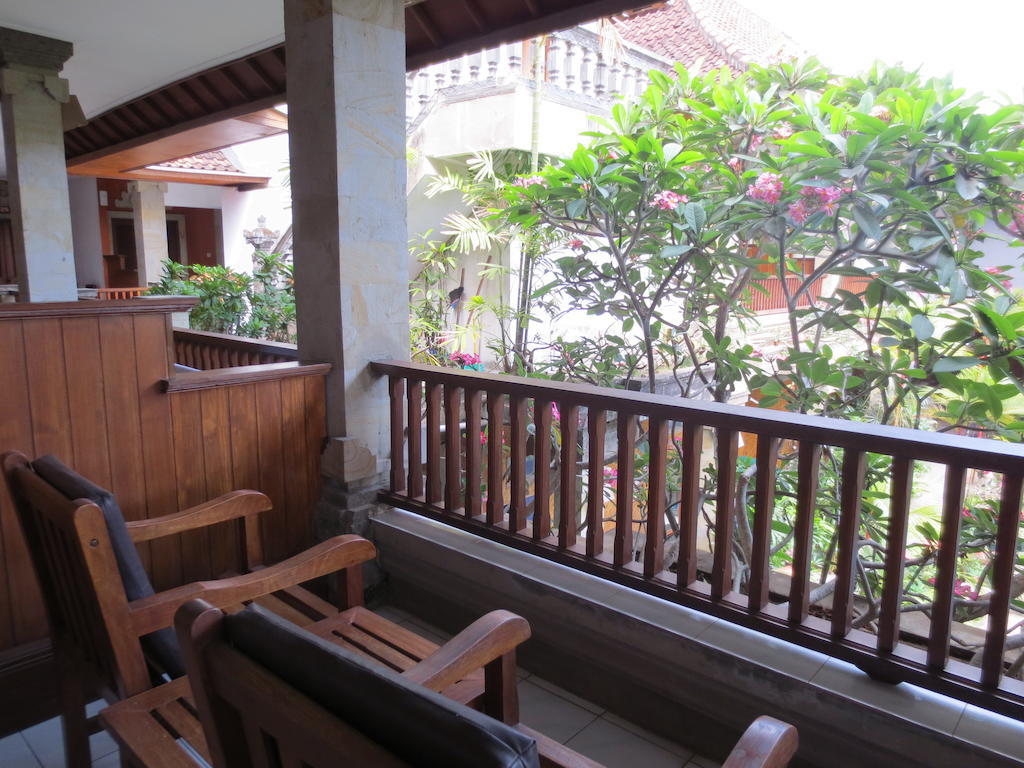 Swastika Guesthouse Sanur Exteriör bild