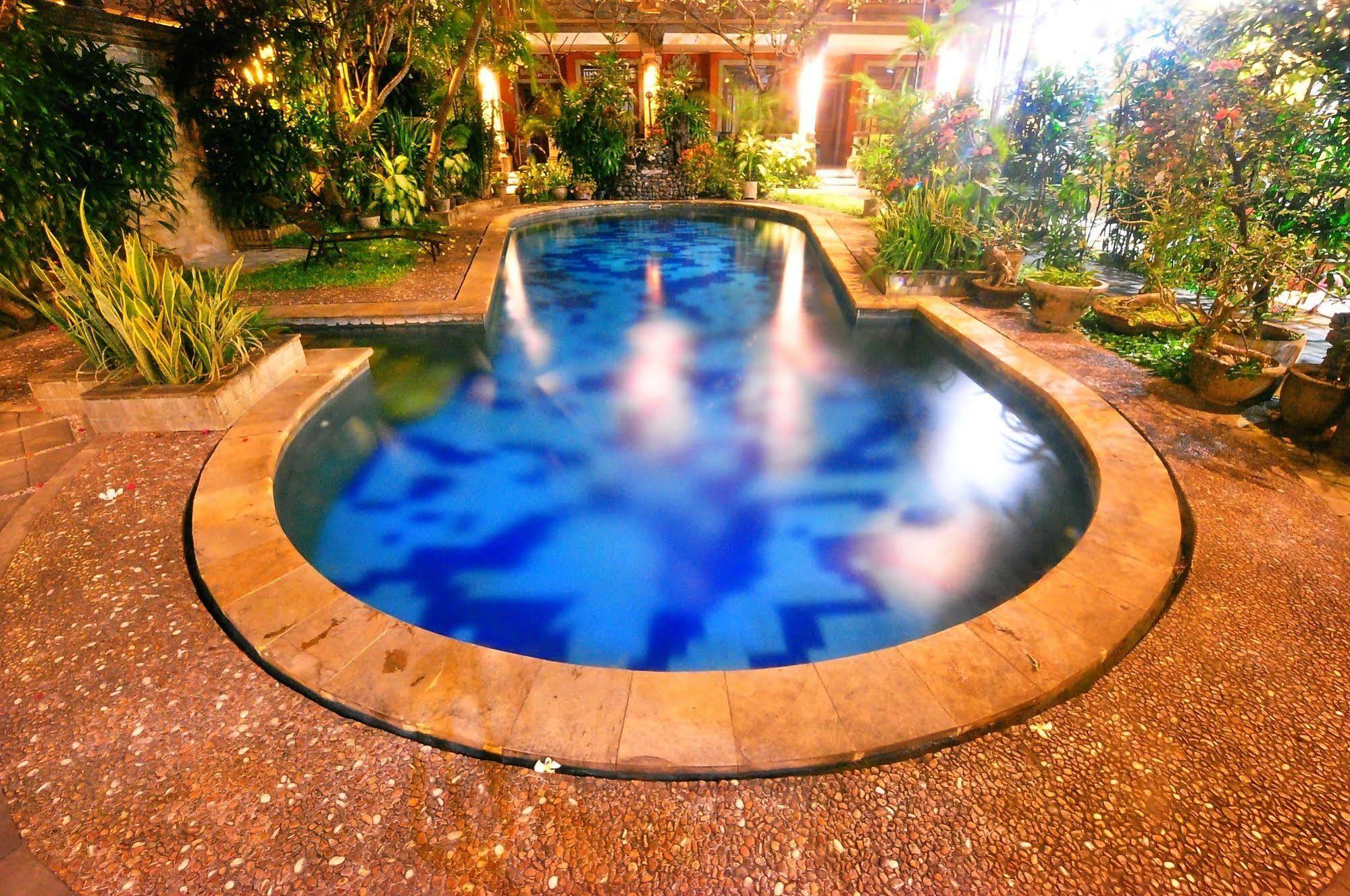 Swastika Guesthouse Sanur Exteriör bild